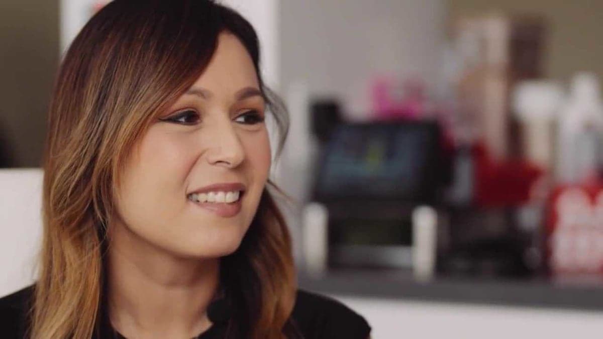 Brushing Away Tradition: How Sacramento's Patricia Nikole is Revolutionizing Hair Coloring