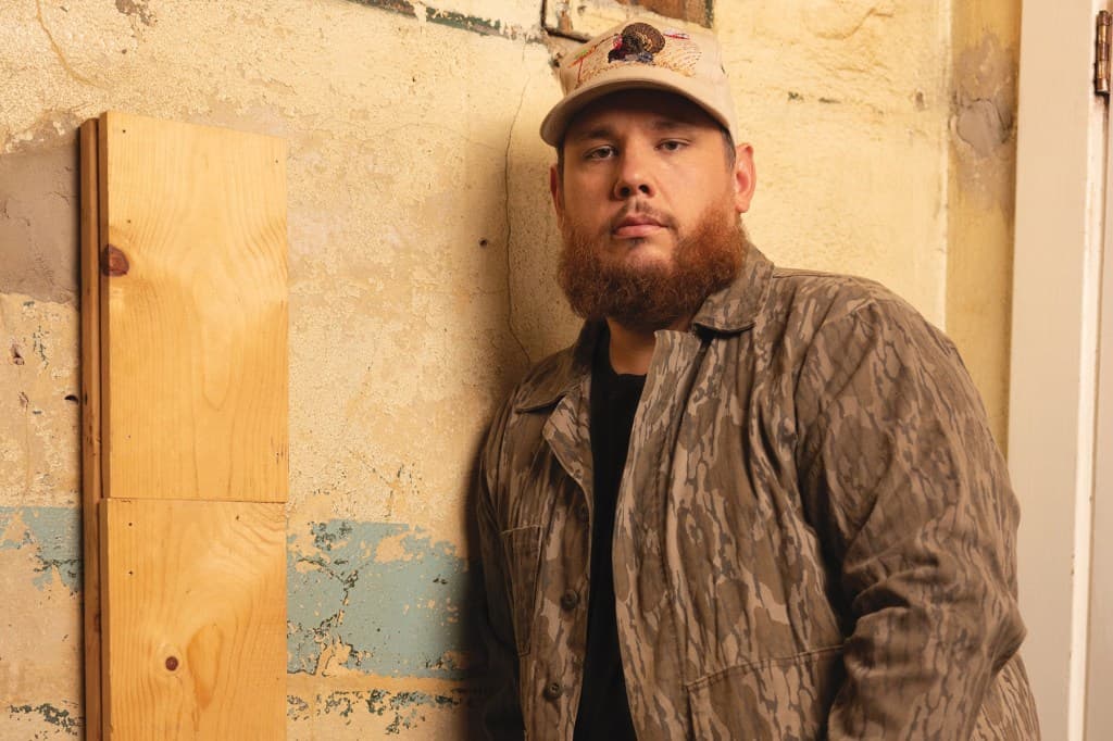 New Country Vibes: Luke Combs, Carter Faith, and a Little Unity from The Red Clay Strays!