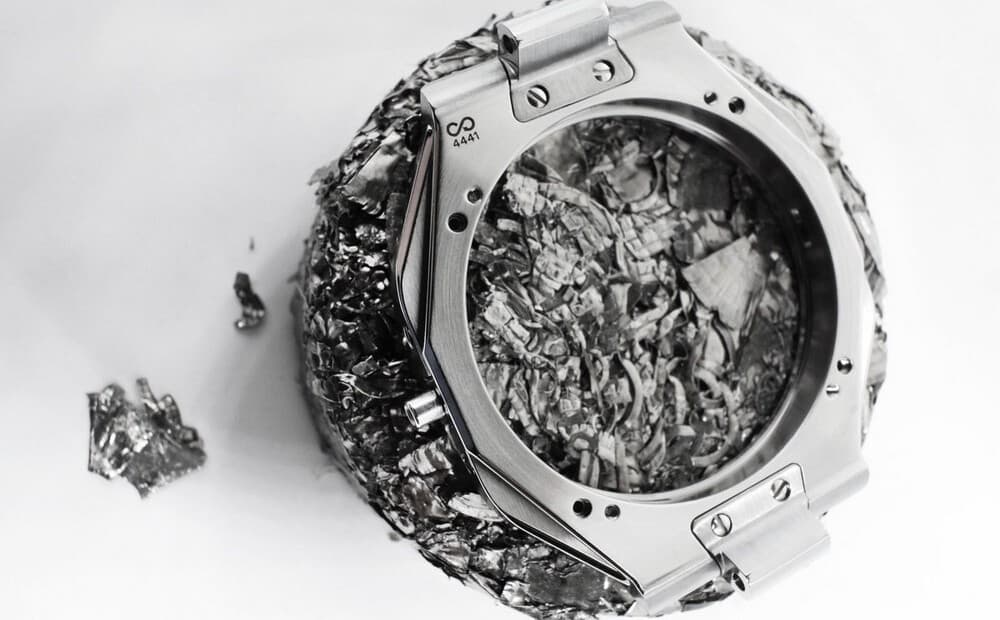 Sweeping Steel Away: How Sunshine Is Melting the Future of Recycling!