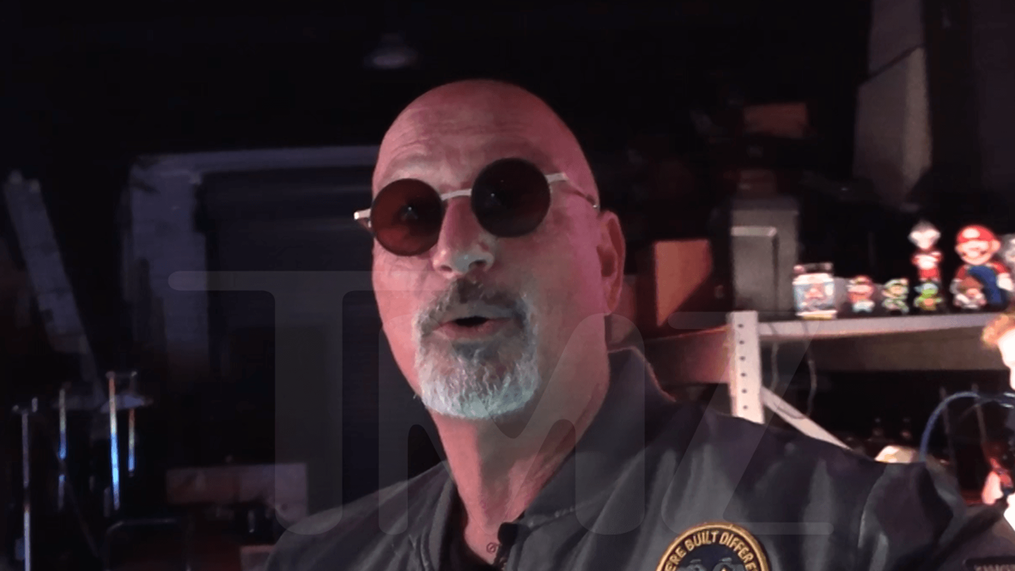 Howie Mandel Levels Up: Gaming, Gold Medals, and a New League!
