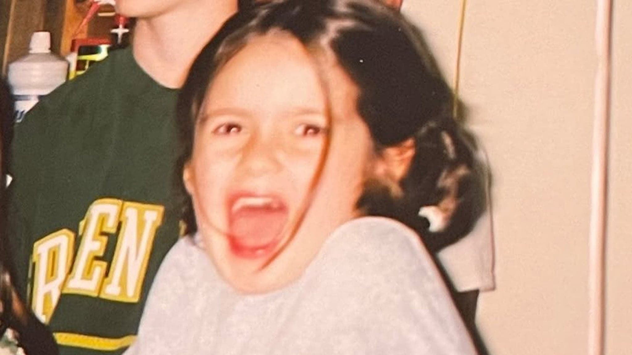 From Piano to Pop: Guess Who This 90s Star Is!