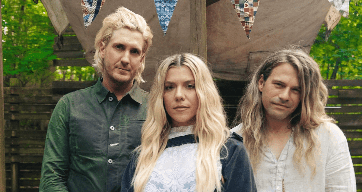 Country Shakeup: Reid Perry’s Exit Leaves Kimberly As The Band Perry’s Sole Original Member!