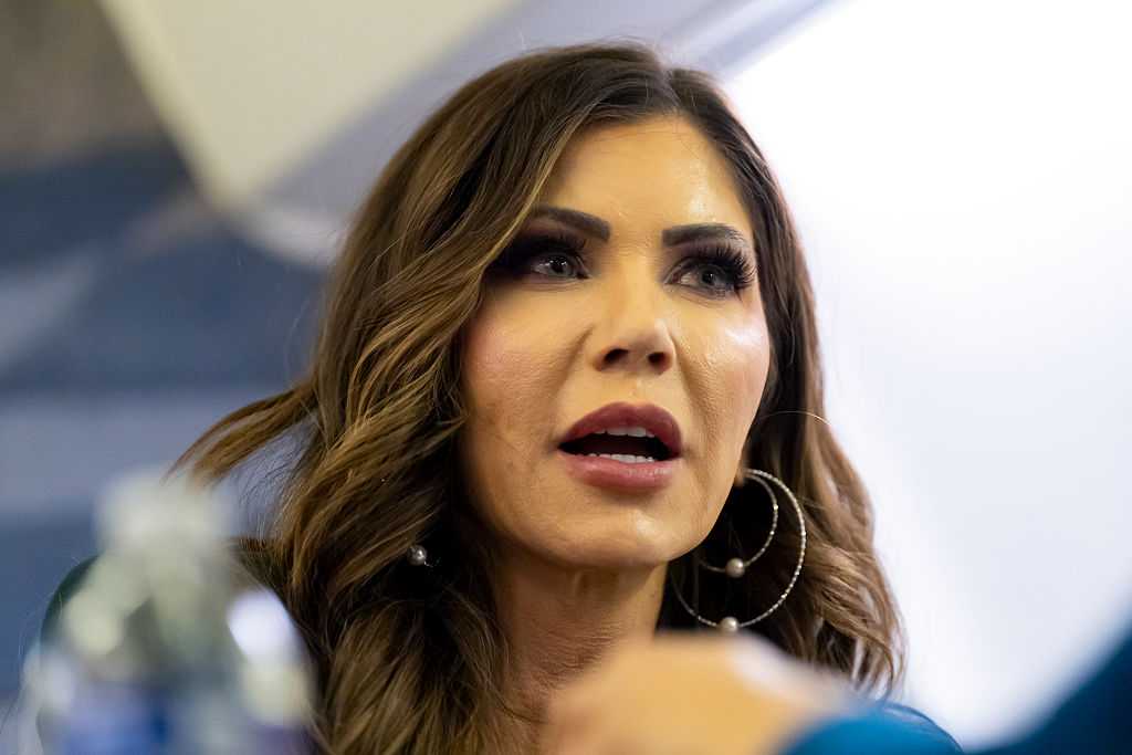 Airports Say "No Thanks" to Kristi Noem’s Political Drama – What Gives?