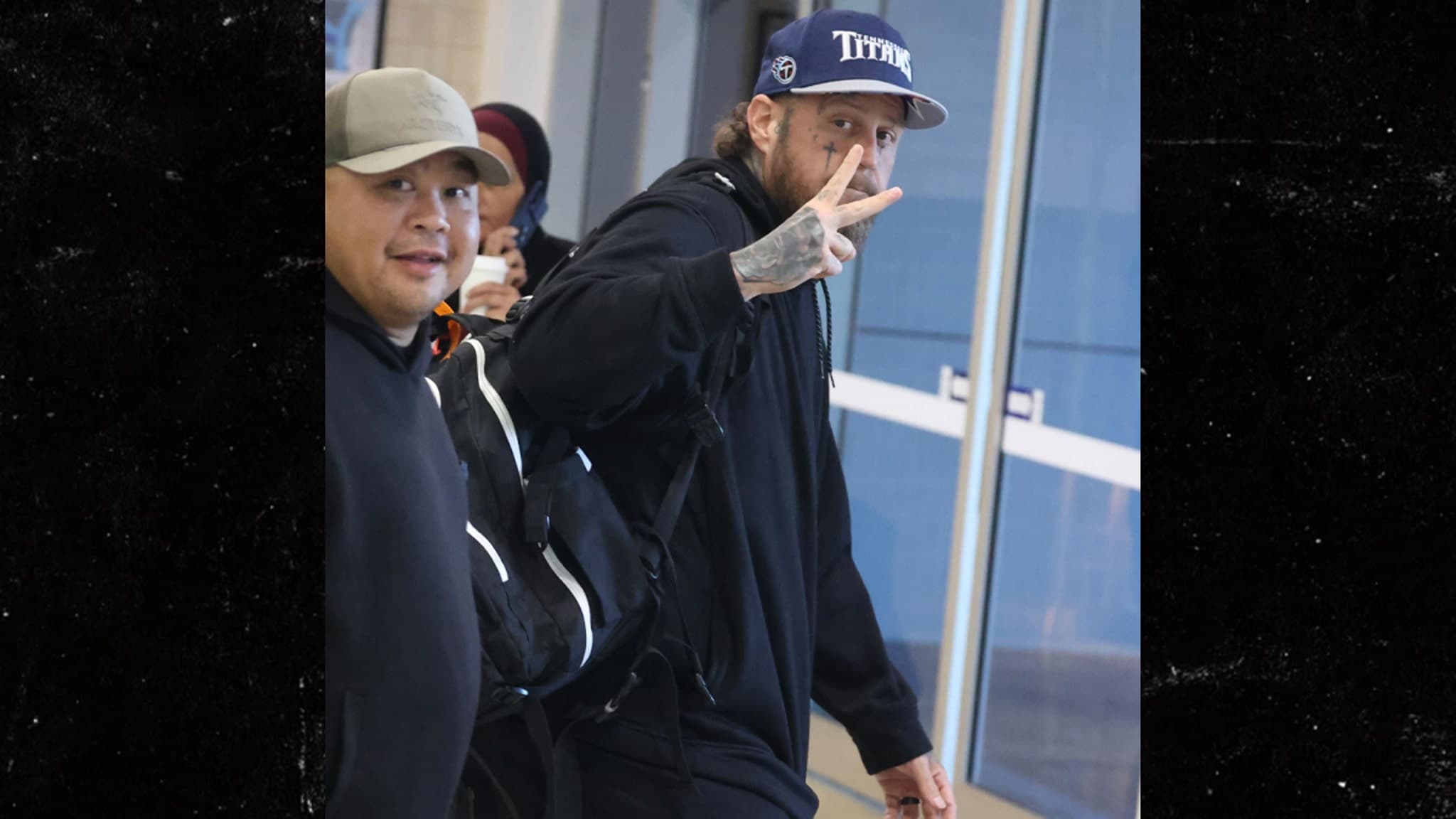 Jelly Roll's Jaw-Dropping Transformation: 200 Pounds Lighter and Rocking a New Vibe!