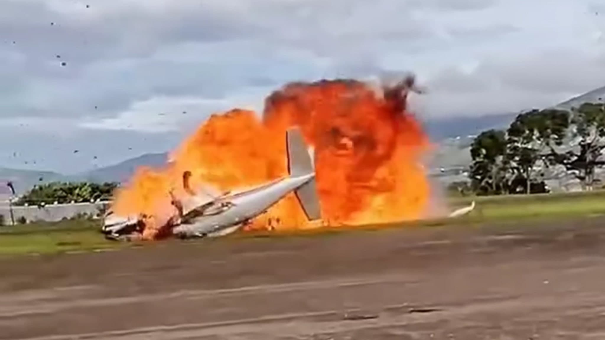 Moments Before Takeoff: Venezuelan Plane Crash Caught on Camera!
