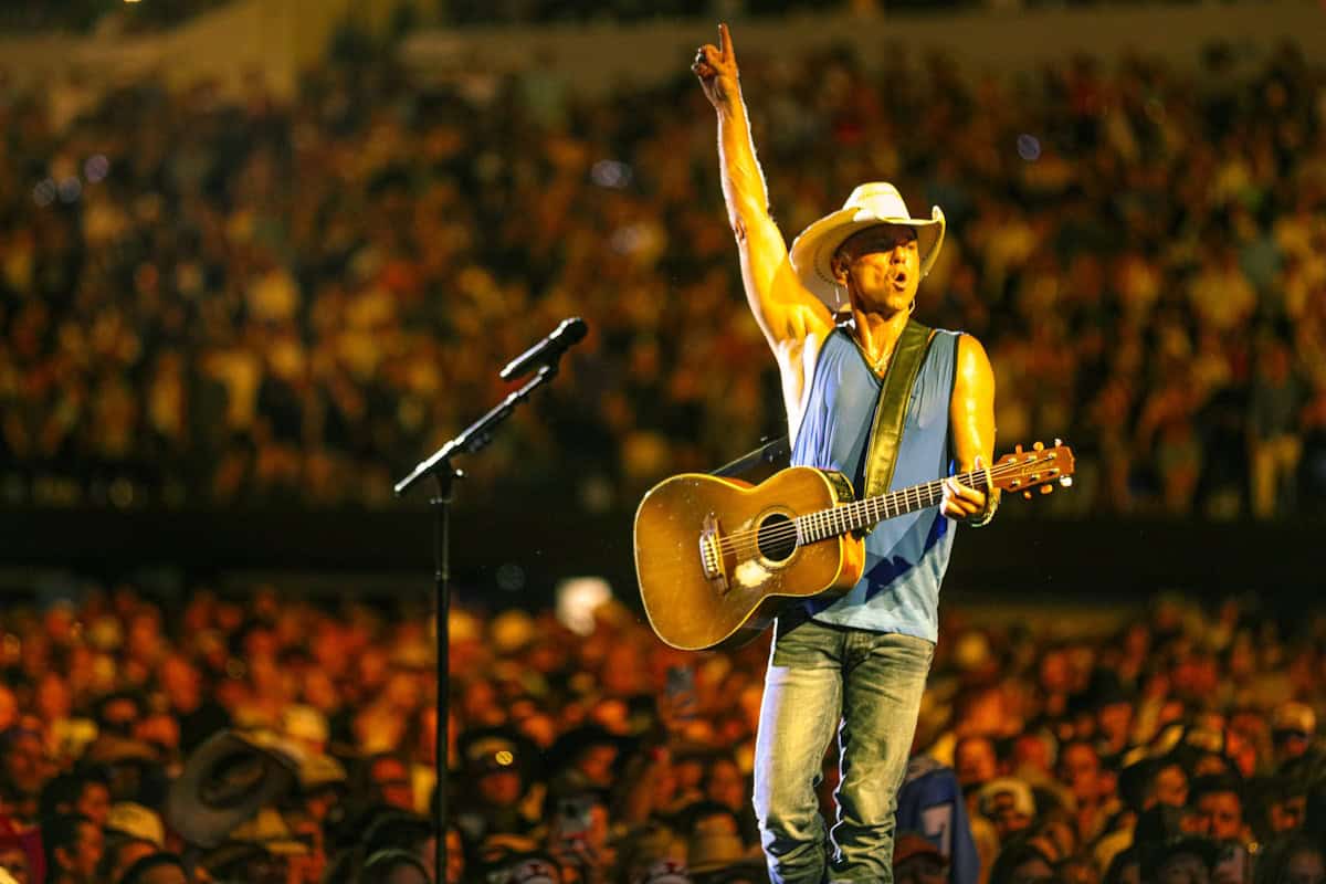 Kenny Chesney's Vegas Comeback: The Circus is Back in Town