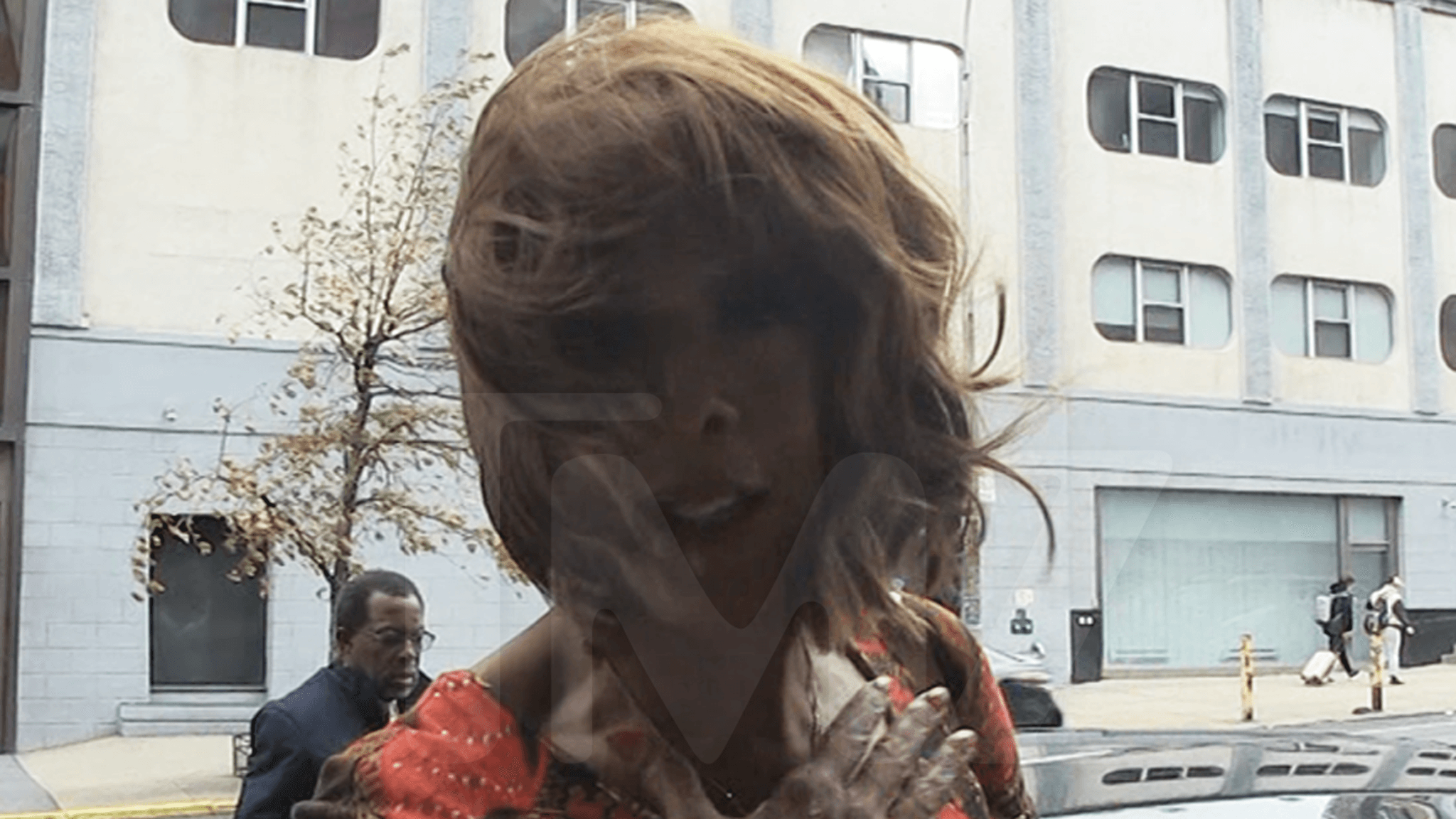 Gayle King Fights Back: CBS Mornings Rumors Exposed!