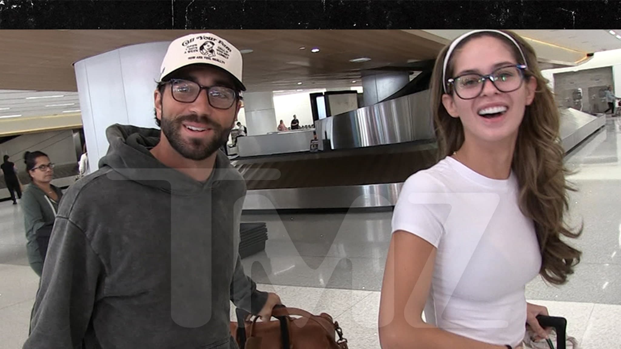 Joey Graziadei Runs the NYC Marathon—But When’s the Wedding?