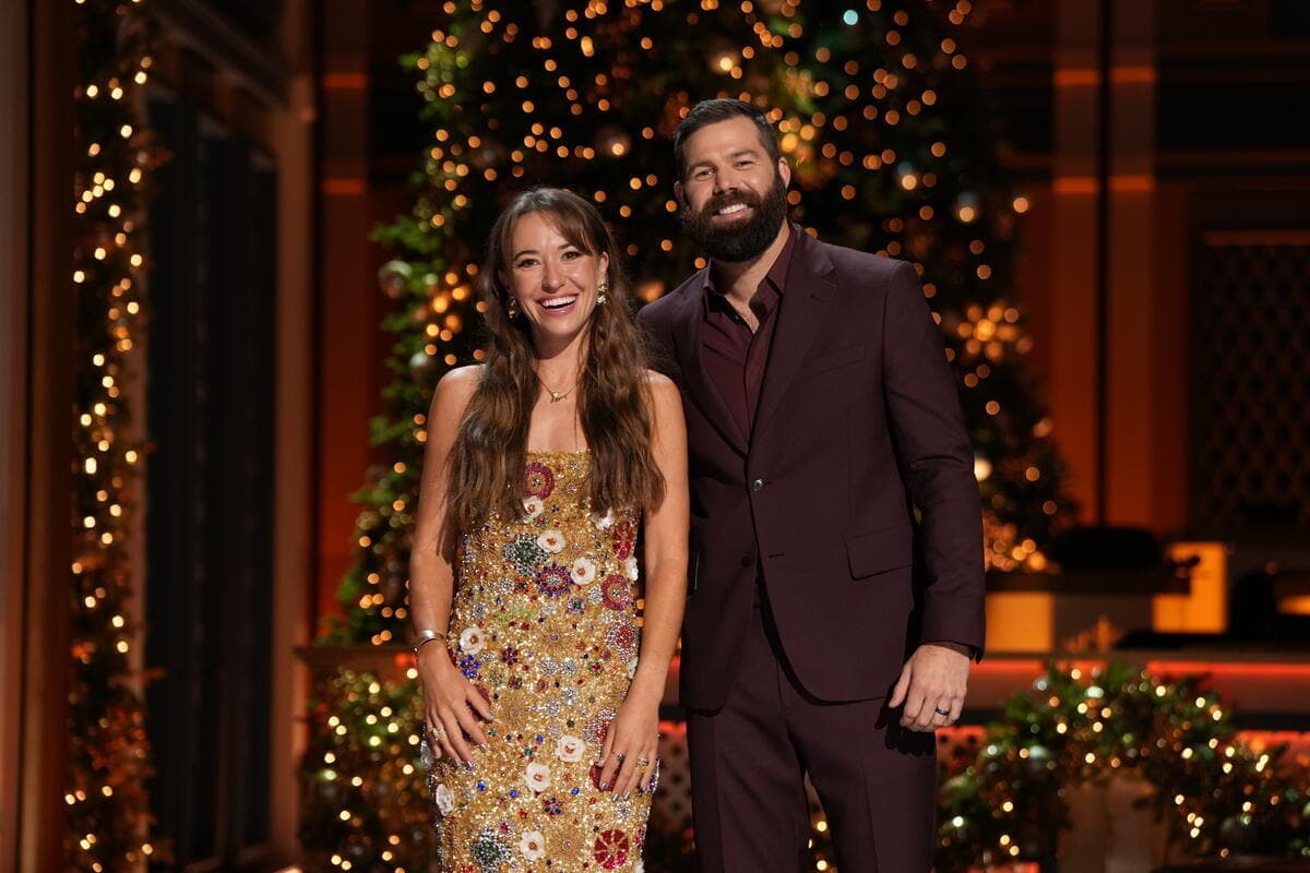 Get Ready for a Holly Jolly Showdown at the CMA Country Christmas!
