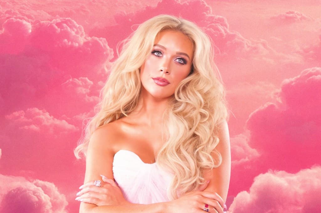 Megan Moroney's Cloud 9: A Candy-Colored Journey to the CMA Awards!