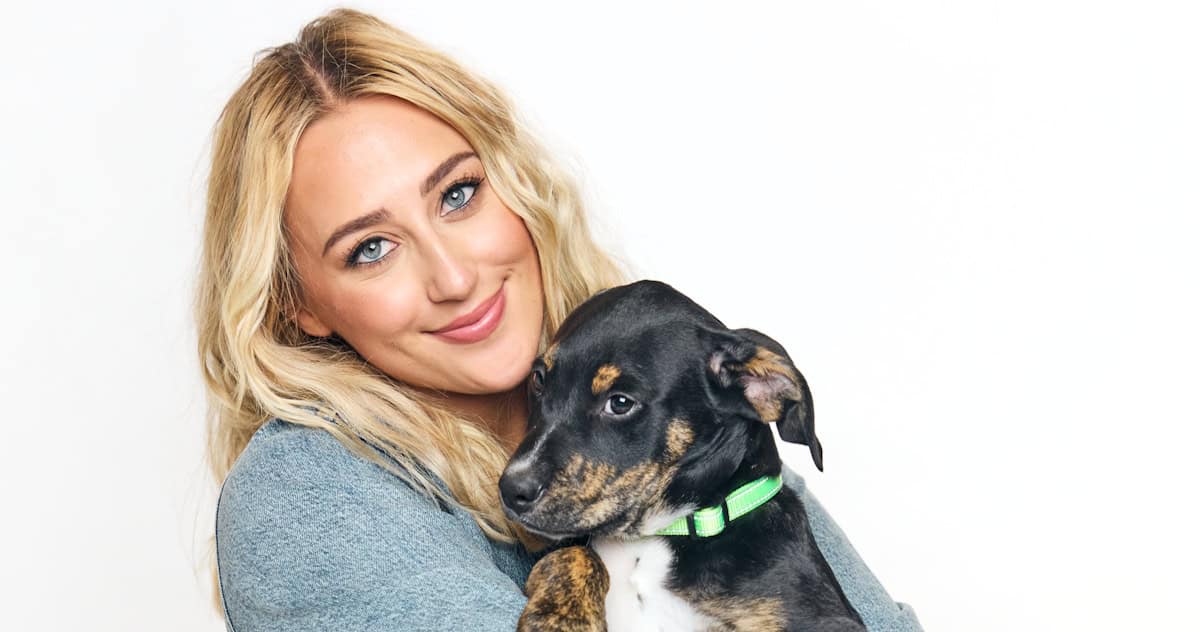 Ashley Cooke's Heartfelt Journey: Puppies, Personal Struggles, and Her New Album, ace
