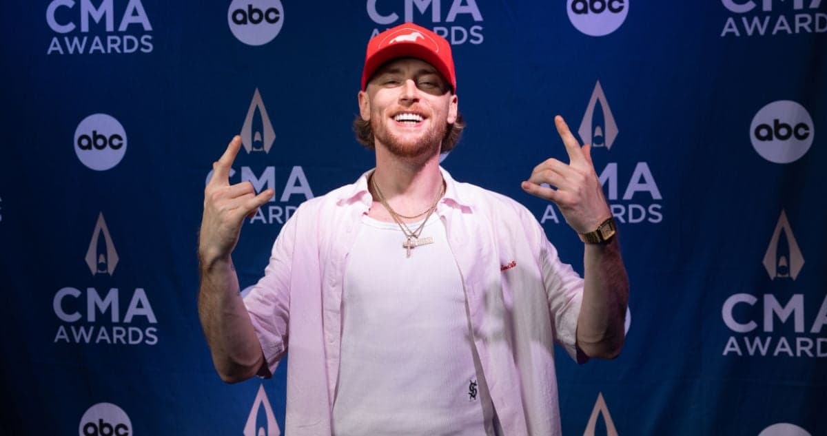 Bailey Zimmerman: The Rising Star Set to Shine at the CMA Awards!