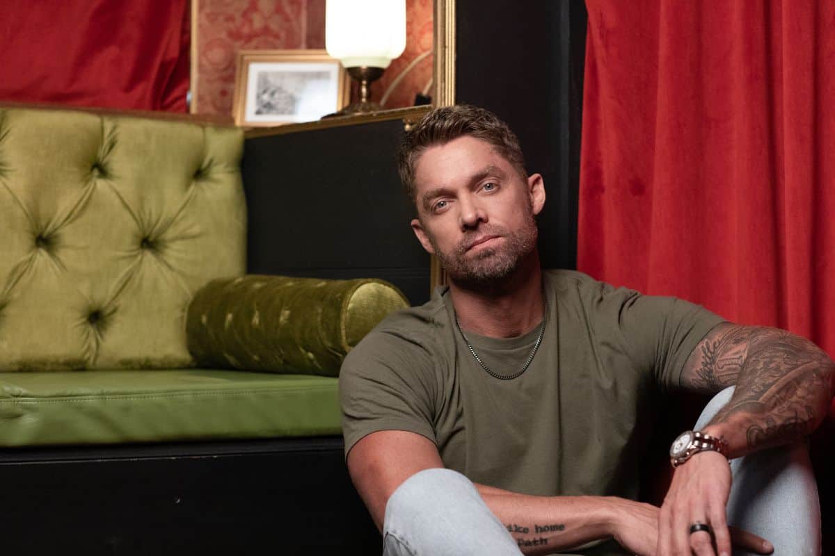 Brett Young's 2.0 Tour: The Return of the Country Hitmaker!
