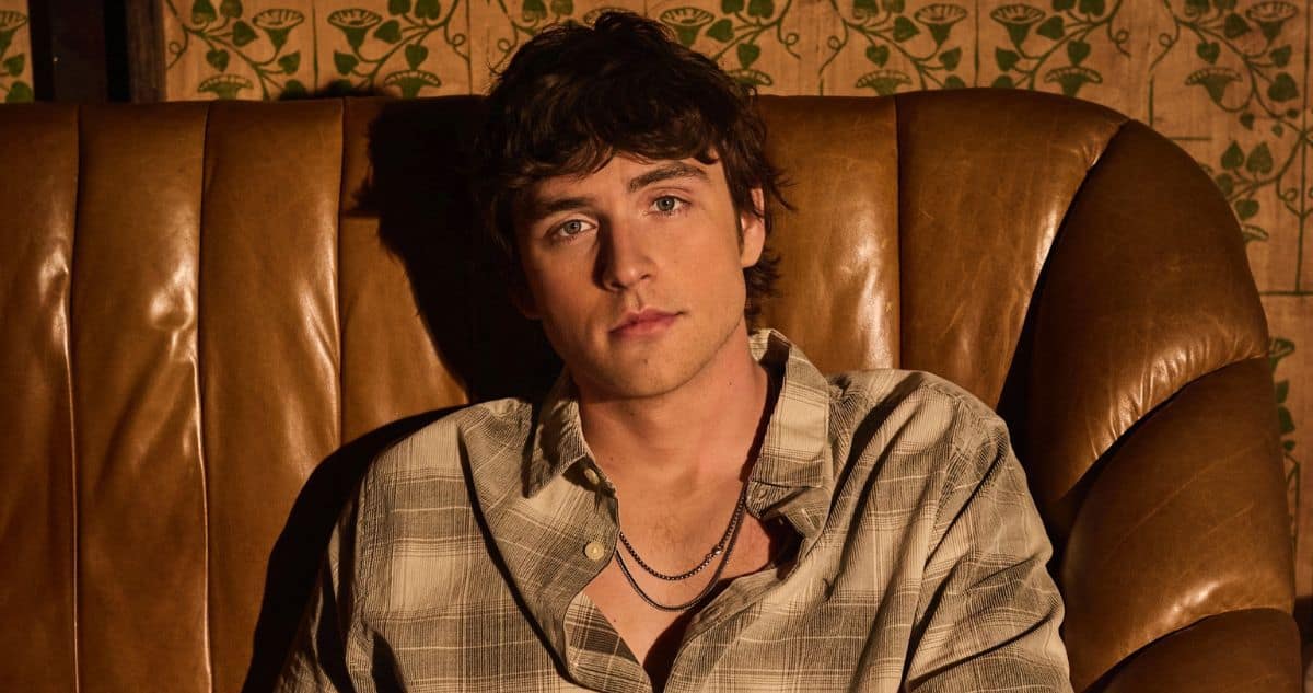 From Dreams to Stadiums: Vincent Mason's Meteoric Rise in Country Music