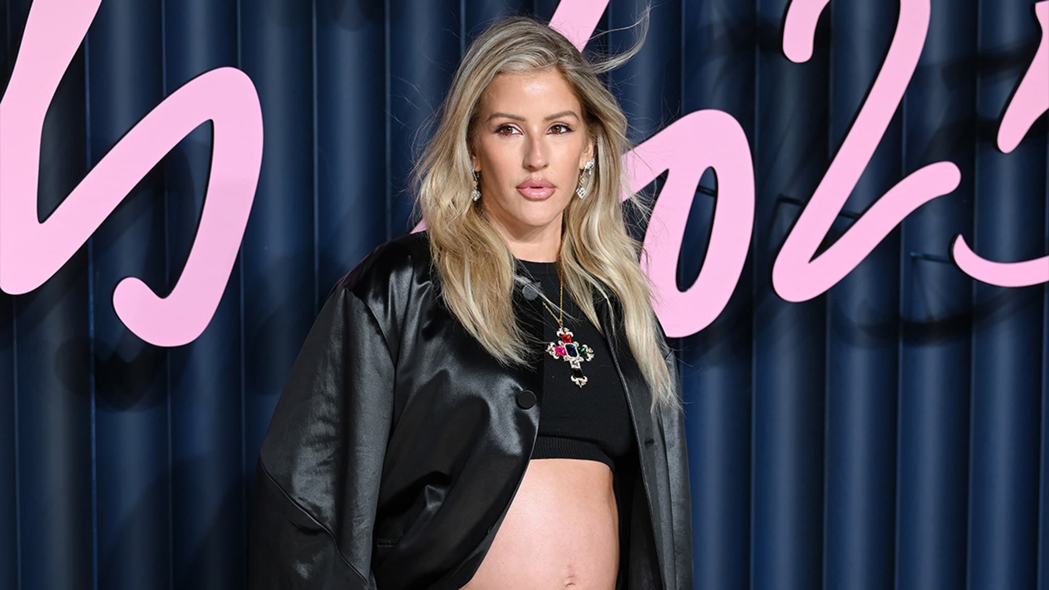 Ellie Goulding's Baby Bump Debut: A Glowing Surprise at The Fashion Awards!