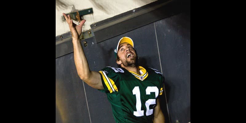 Touchdowns and Time Travel: Celebrating Aaron Rodgers and Historic Milestones on December 2