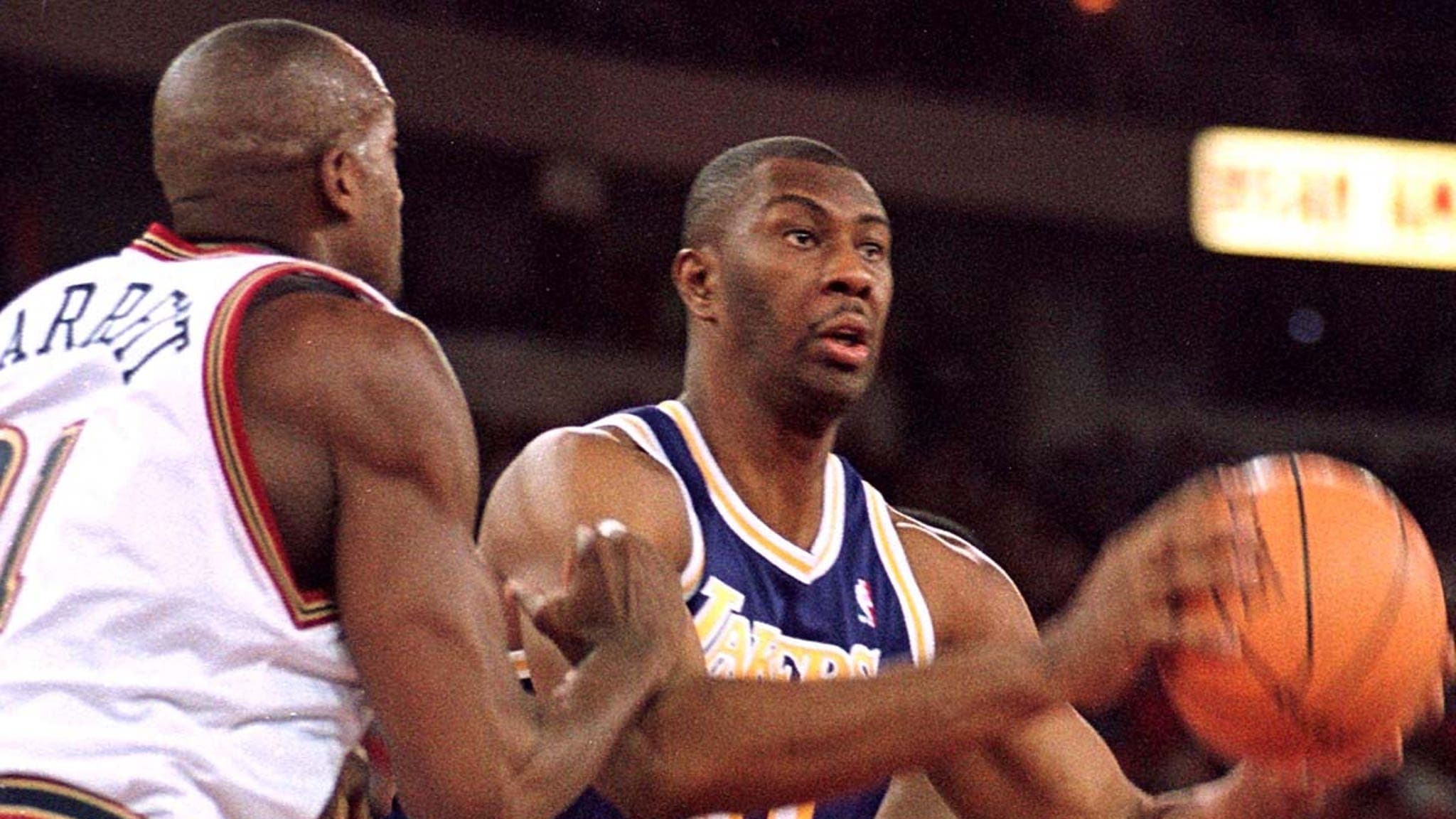 NBA Legend Elden Campbell: A Heartfelt Farewell to a Court Champion