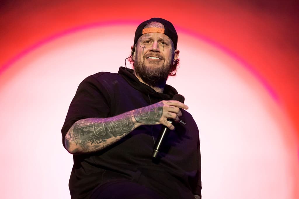 From Fan to Family: Jelly Roll's Emotional Grand Ole Opry Invitation