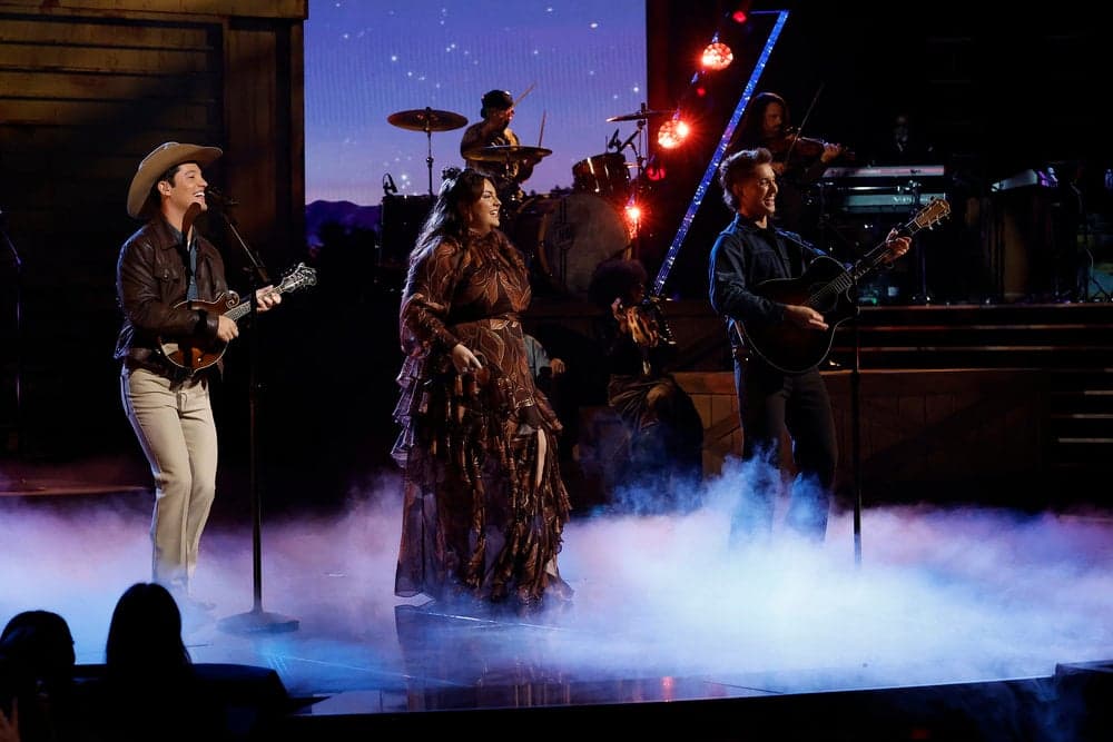 DEK of Hearts Dazzles in The Voice Finale with Show-Stopping Performances!