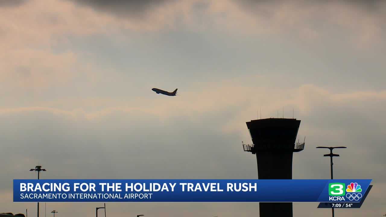 Mastering the Holiday Hustle: SMF's Ultimate Travel Tips